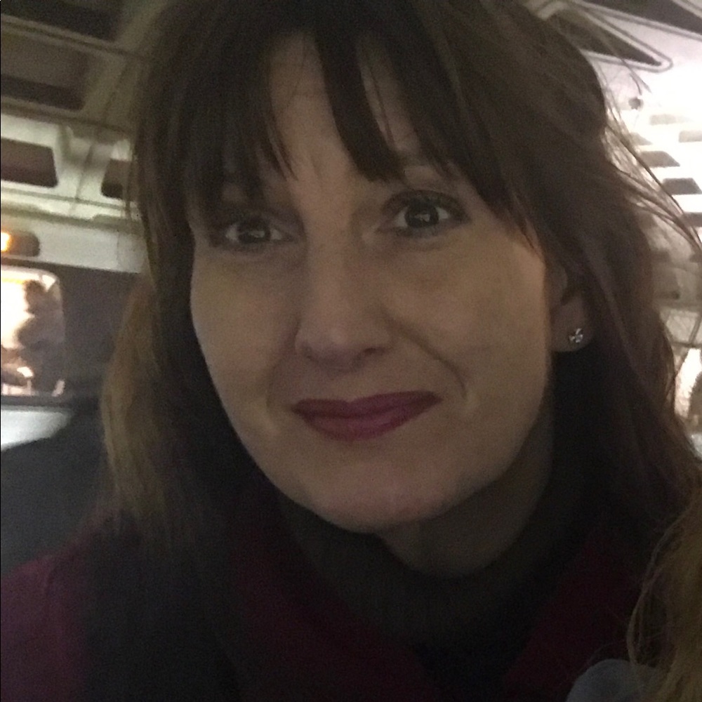 Meet your Posher, Jennifer